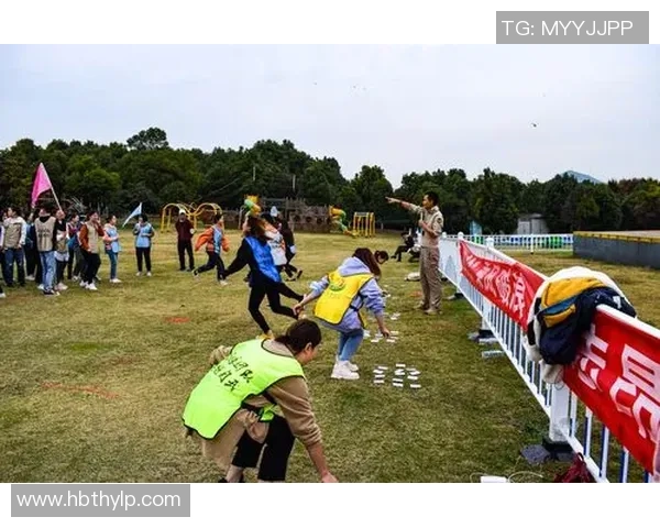 广州泡泡足球乐趣无限体验新潮运动带来的欢乐与激情